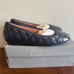 Vionic Desiree Women's Quilted Navy Flats NEW 9